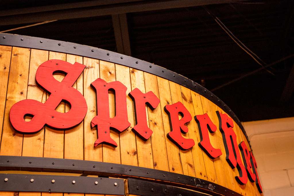 Wineries & Breweries
