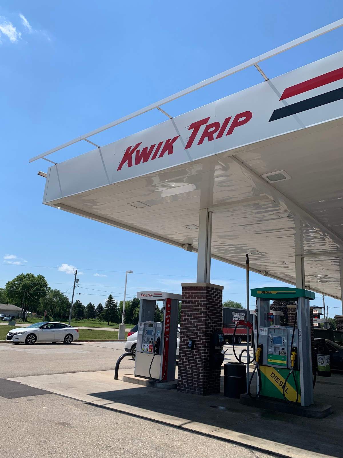 Kwik Trip — photo 3