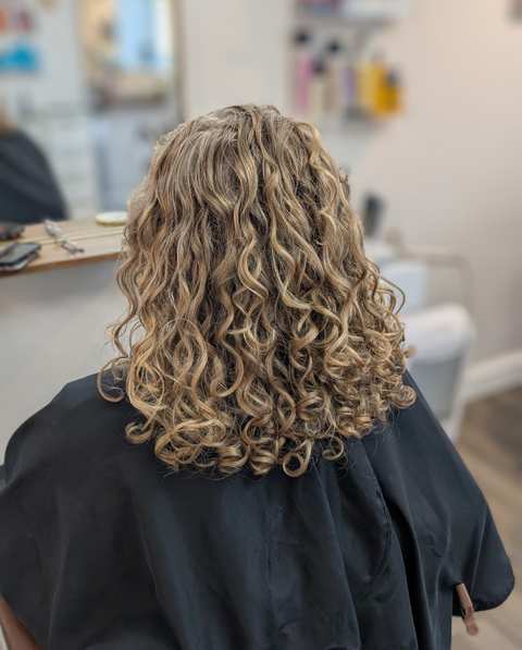 Em's Hair Design — photo 2