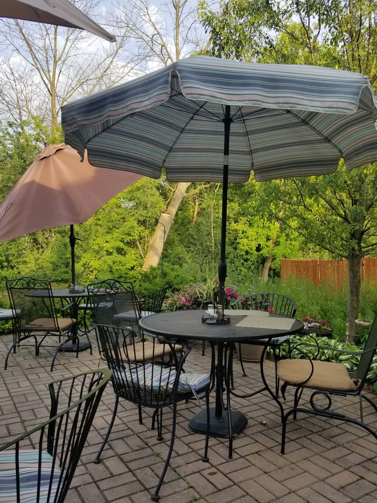 The Range Line Inn — photo 1