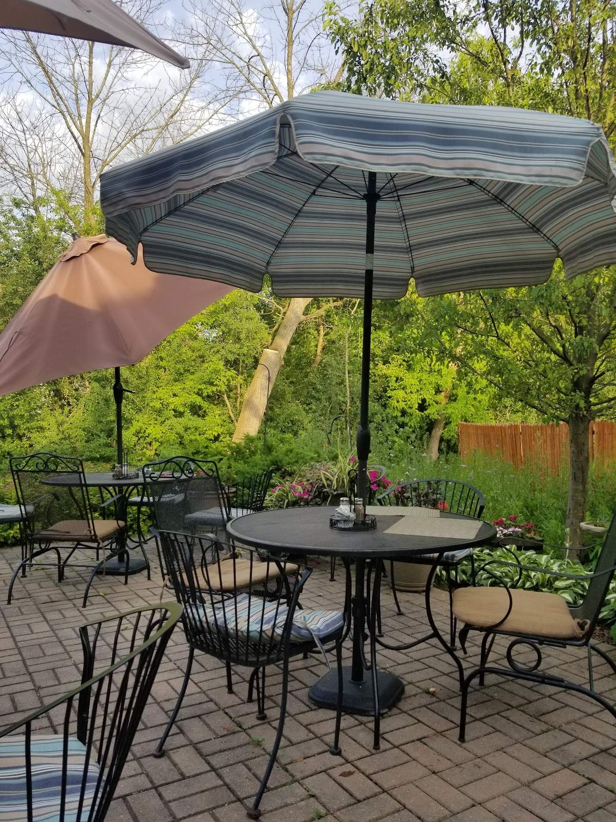 The Range Line Inn — photo 1
