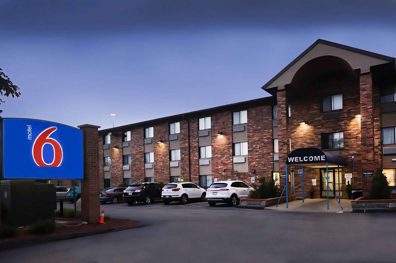 Motel 6 Milwaukee, WI - Glendale — photo 1