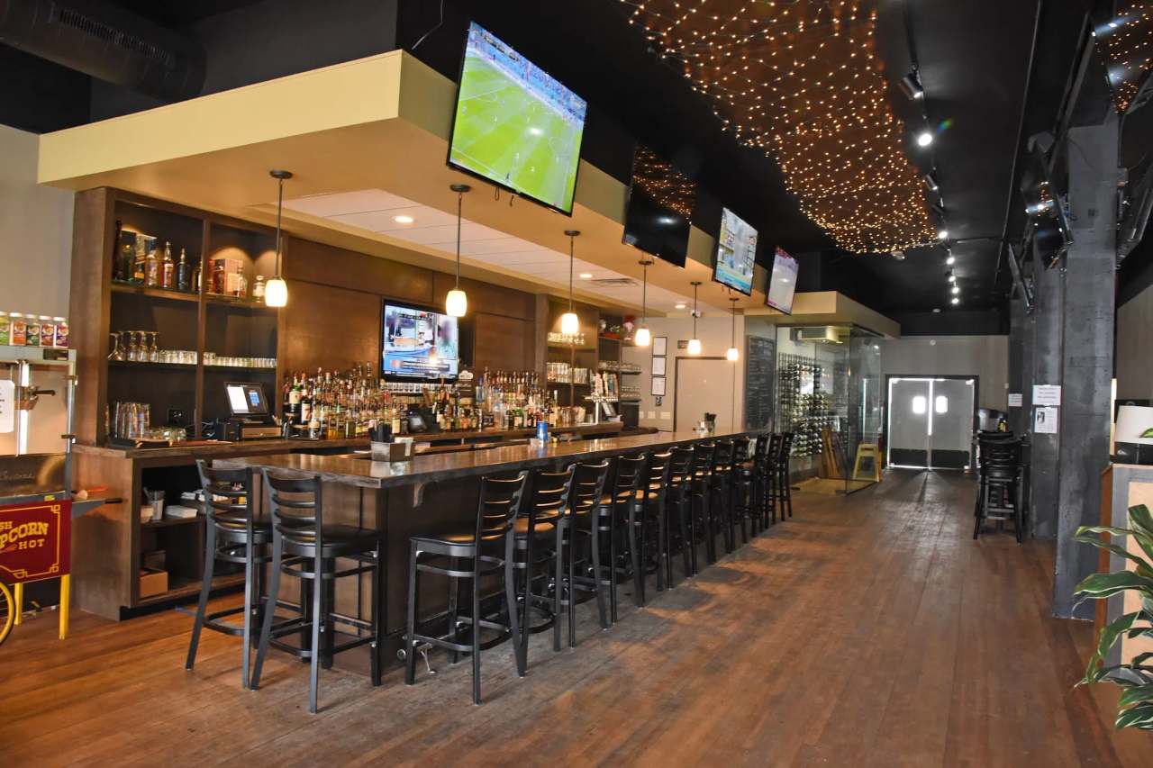 Big Billy's BBQ bar and grill — photo 1