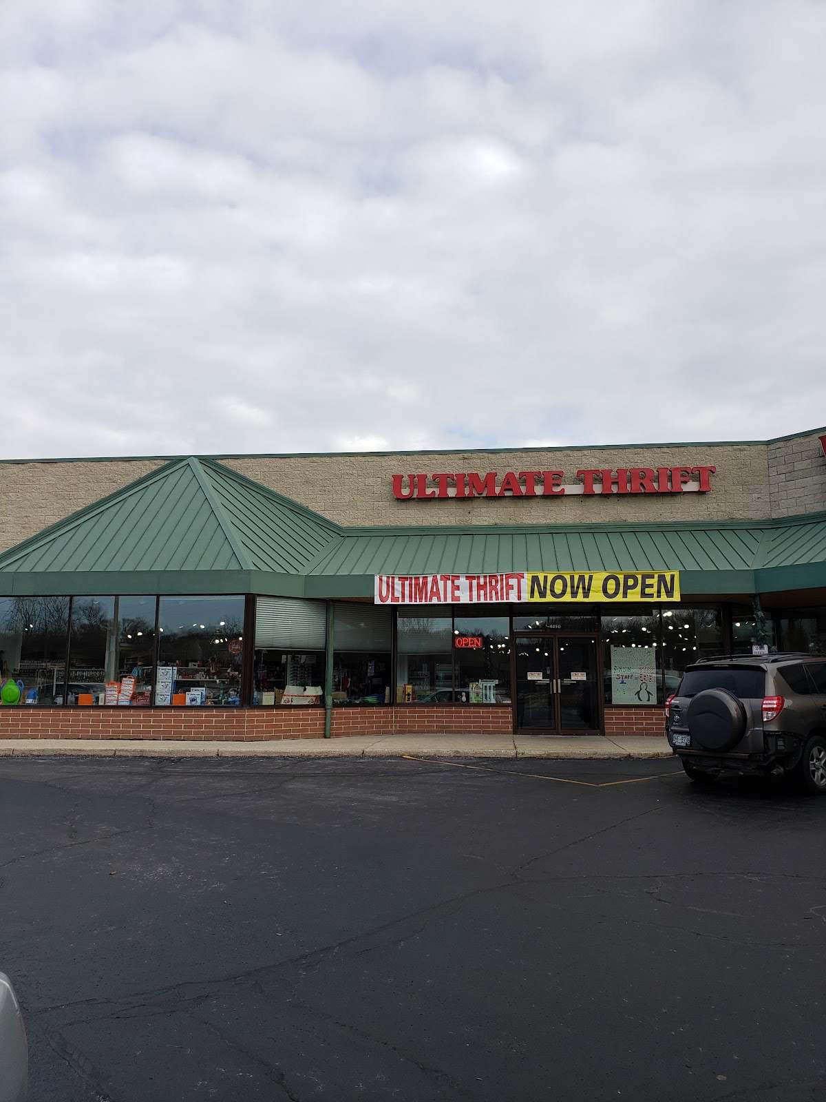 Ultimate Thrift — photo 1