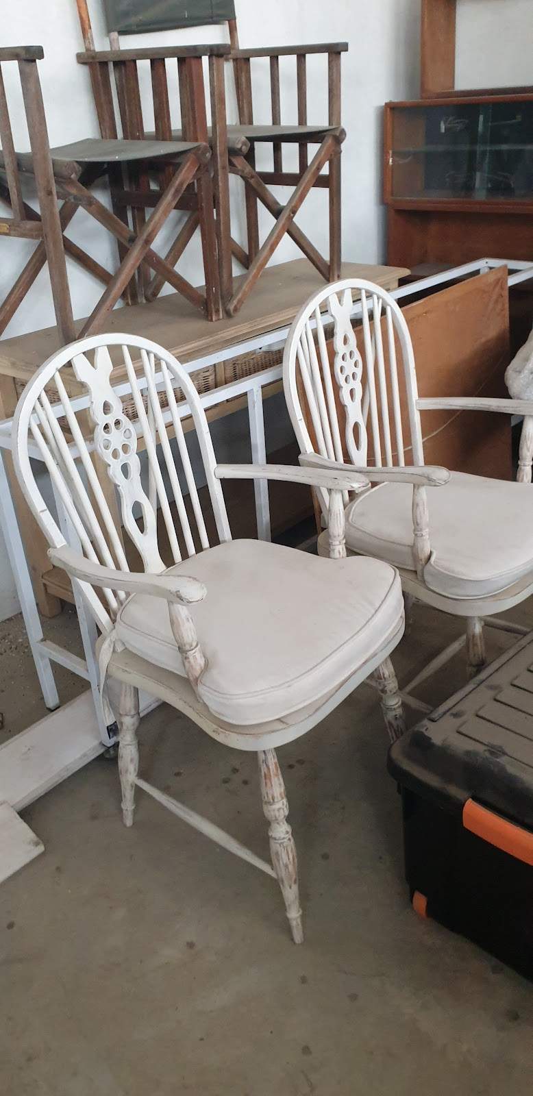 The Secondhand Barn — photo 4