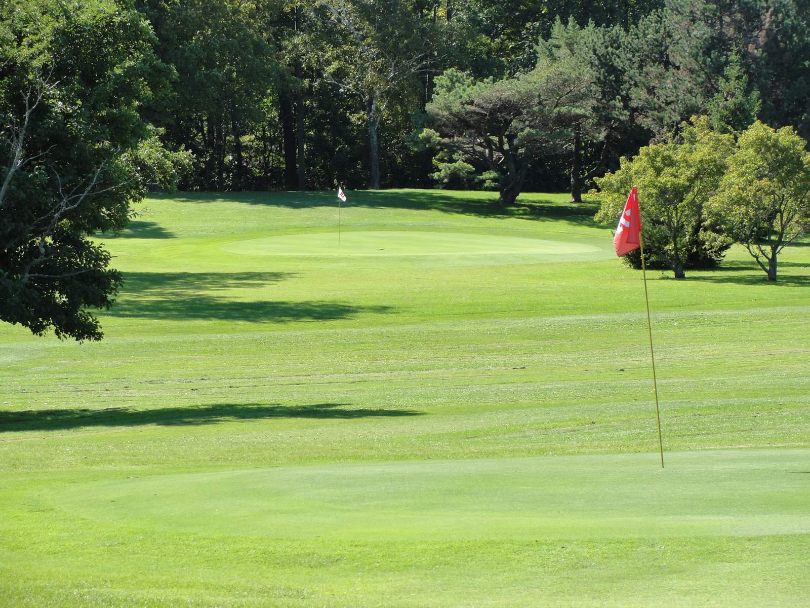 Lake Park Golf Course — photo 1
