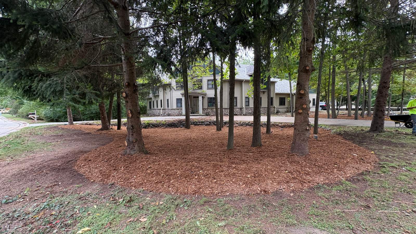 Donath Landscaping Solutions LLC — photo 1