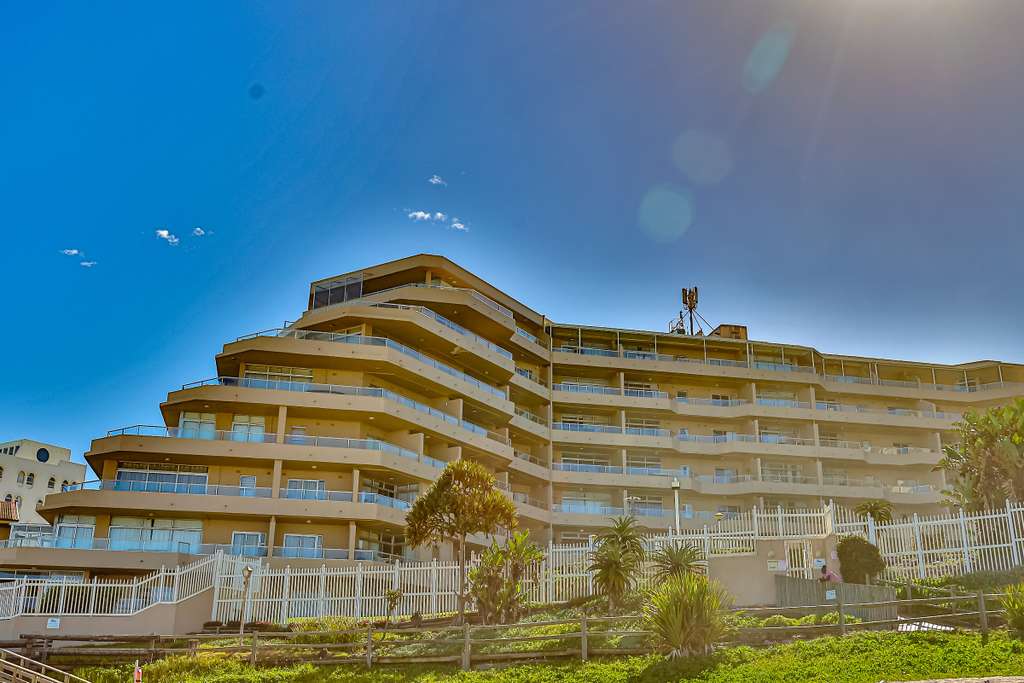 Sands Beach Breaks