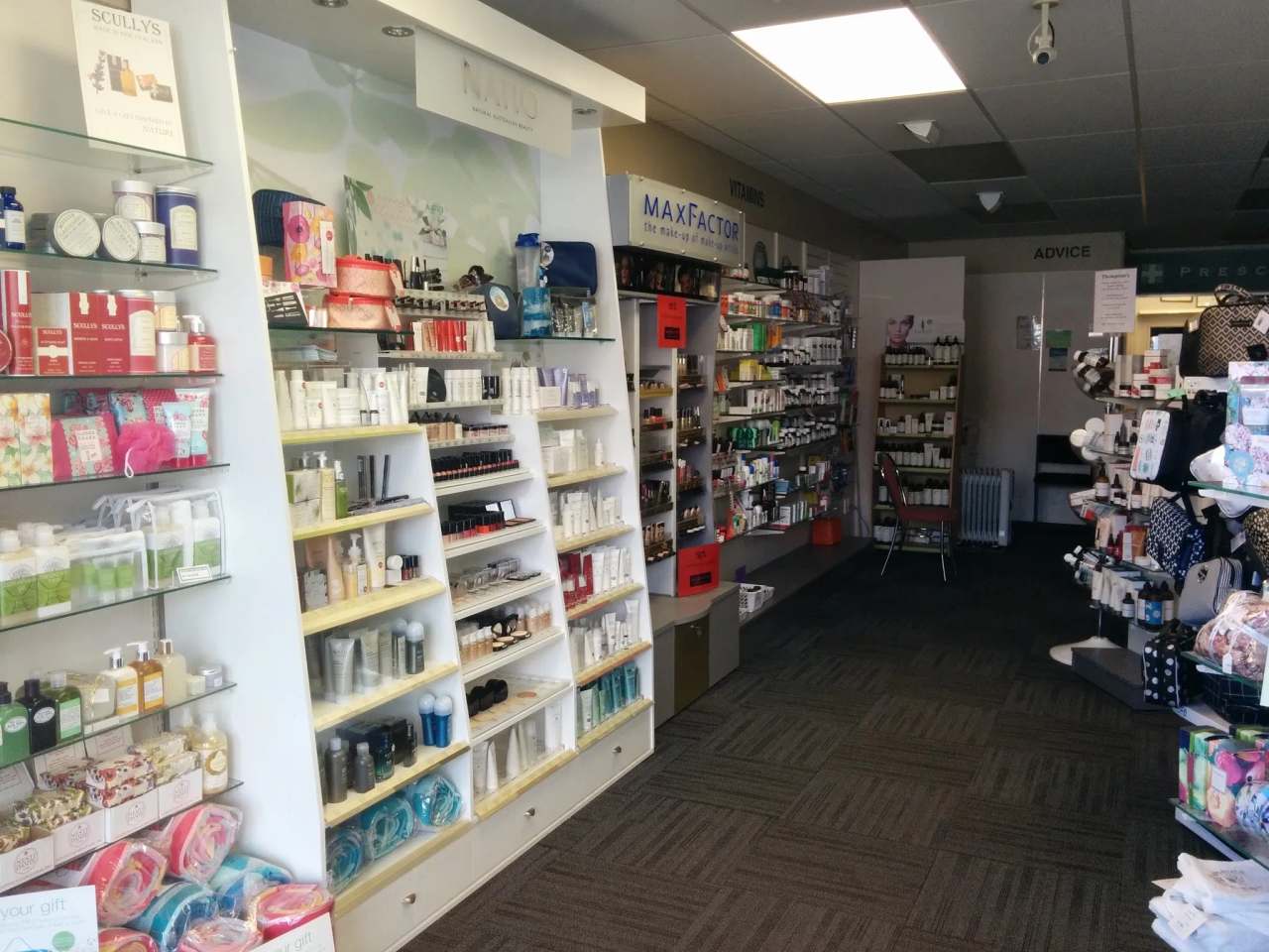 Kelburn Pharmacy — photo 1