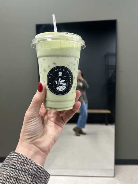 Elixir Cafe & Juicery — photo 4