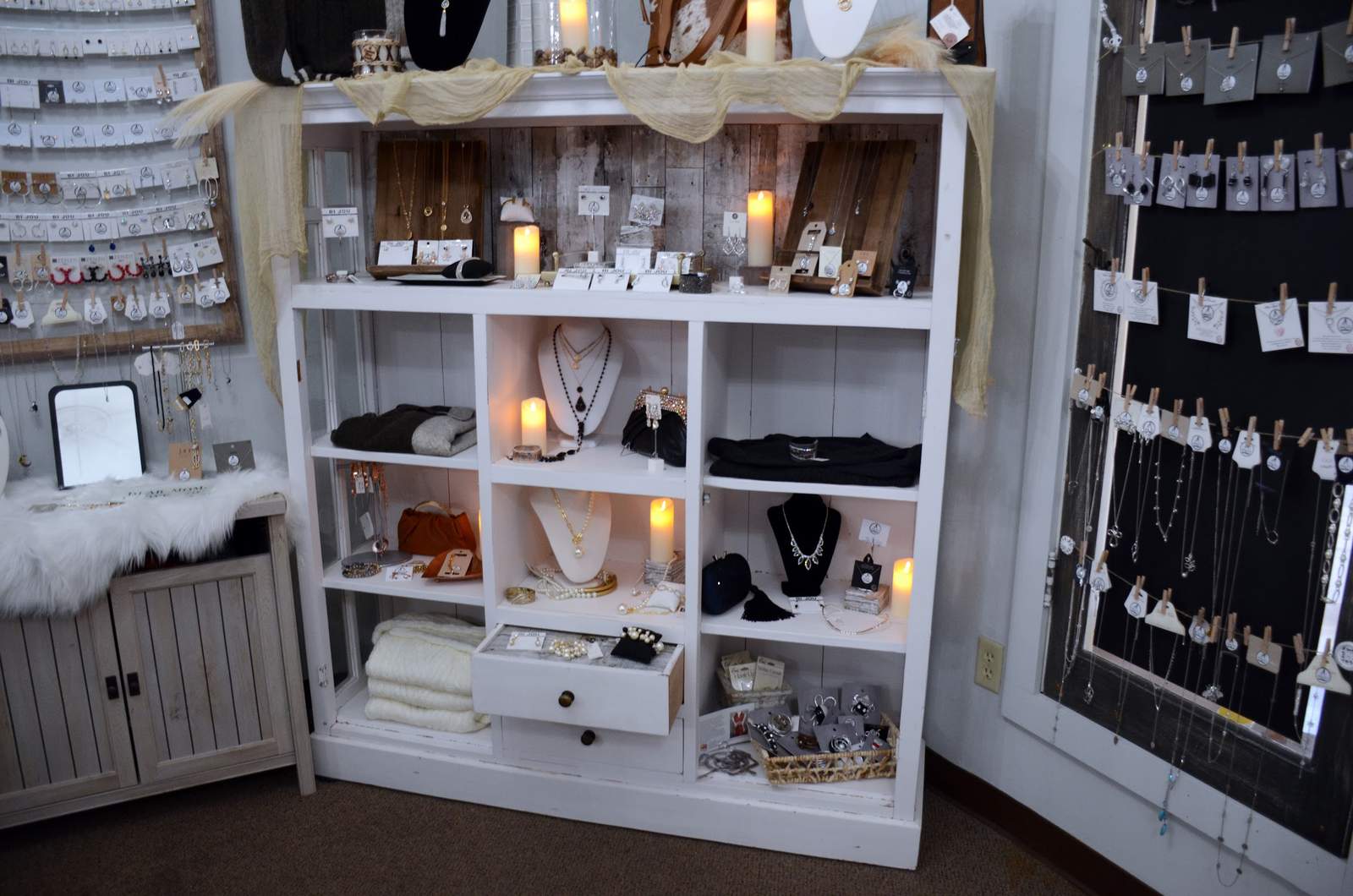 Ann D's Boutique — photo 2