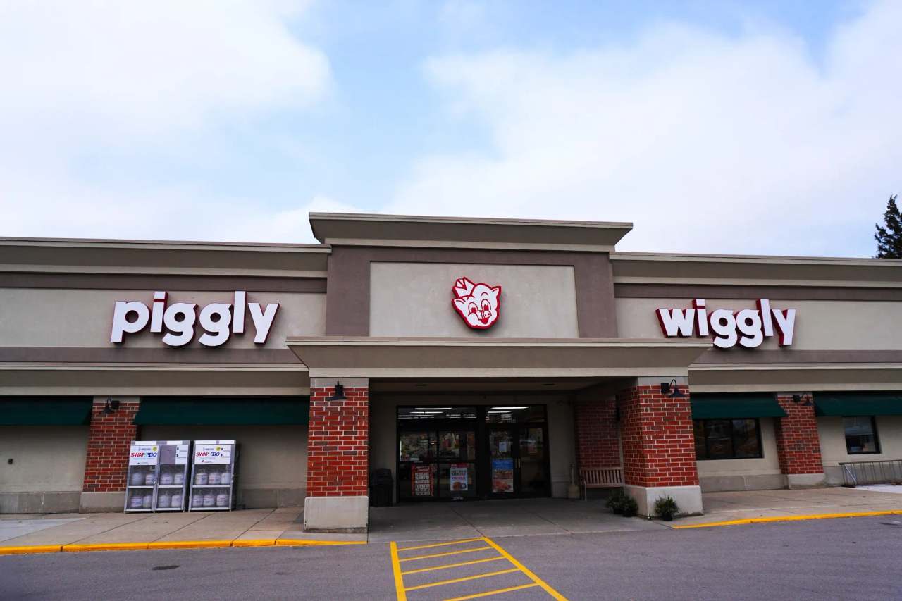 Fox Bros. Piggly Wiggly - Hartford — photo 1