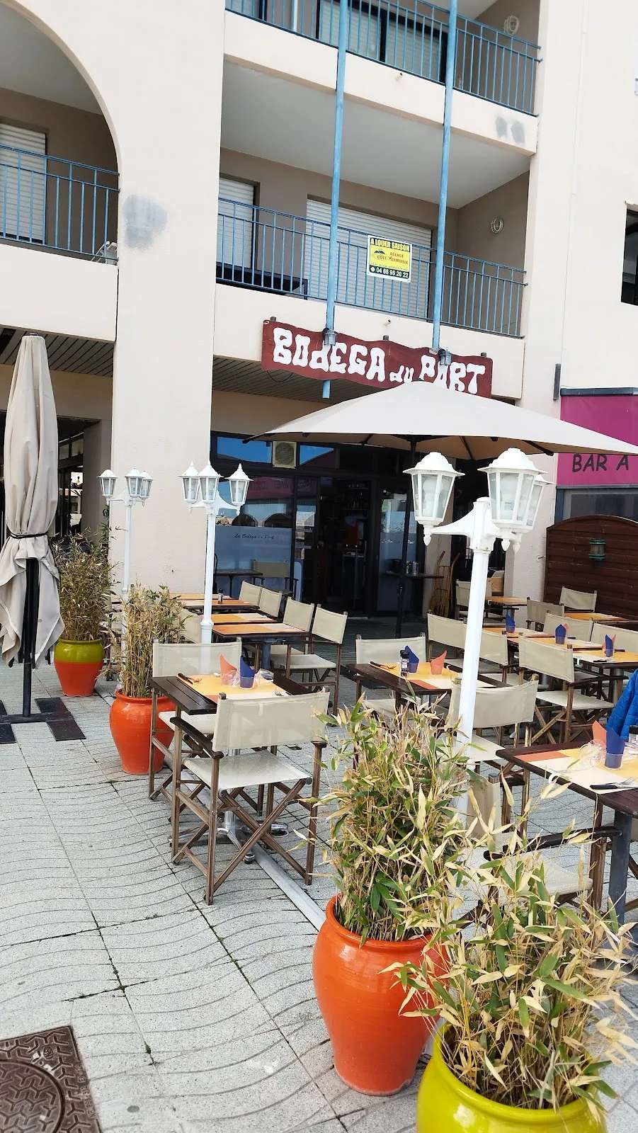 La Bodega du port