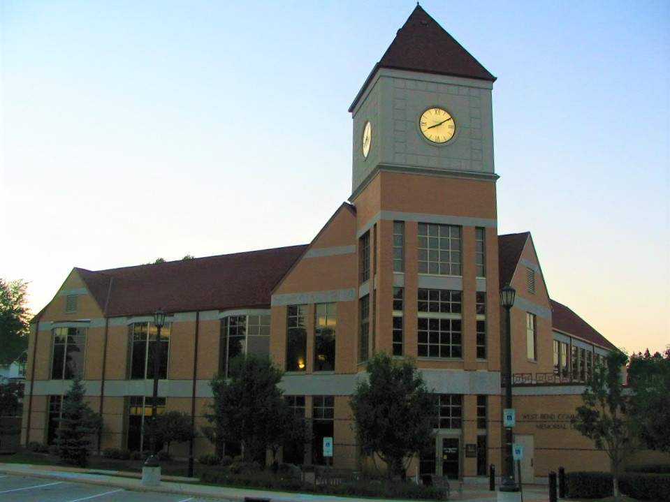 West Bend Community Memorial Library — photo 2