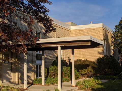 Congregation Emanu-El of Waukesha — photo 3
