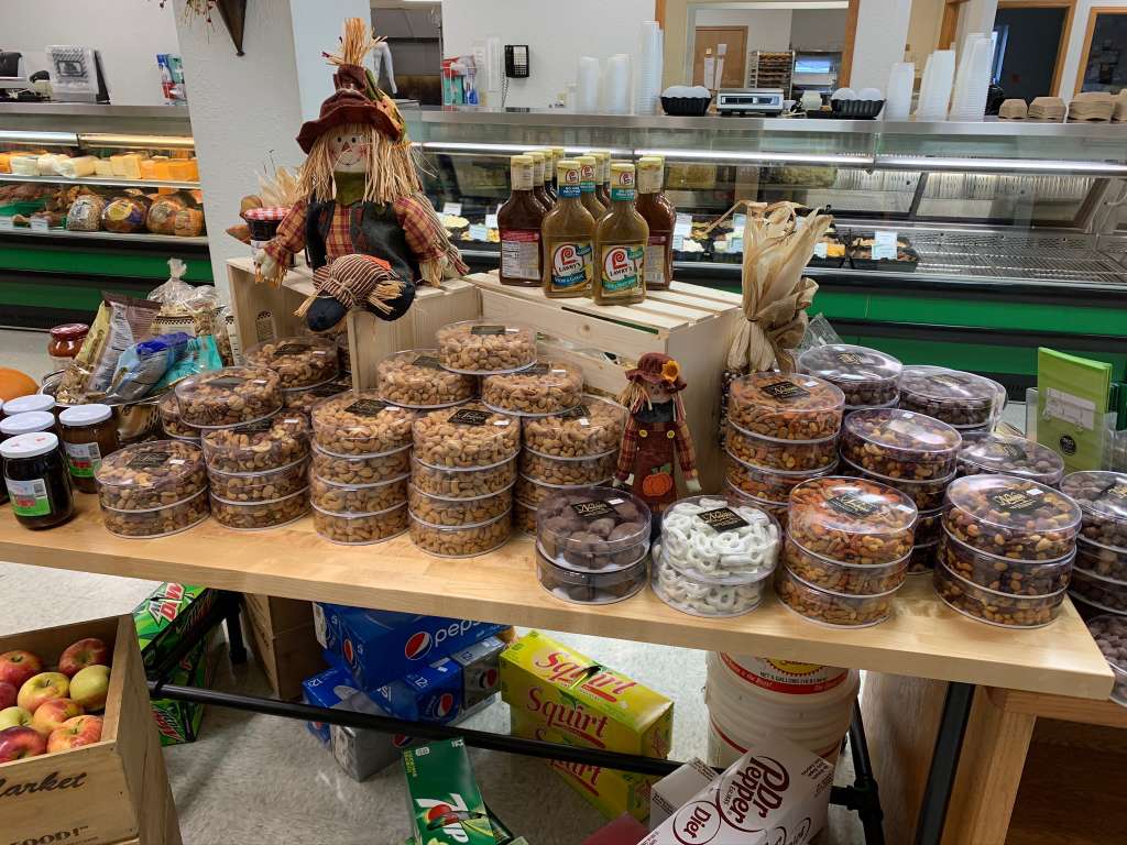 MJ's Market and Catering