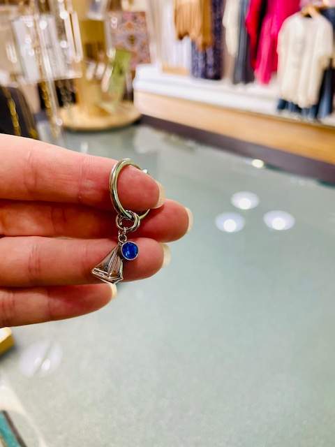 Candid Form Boutique — photo 3