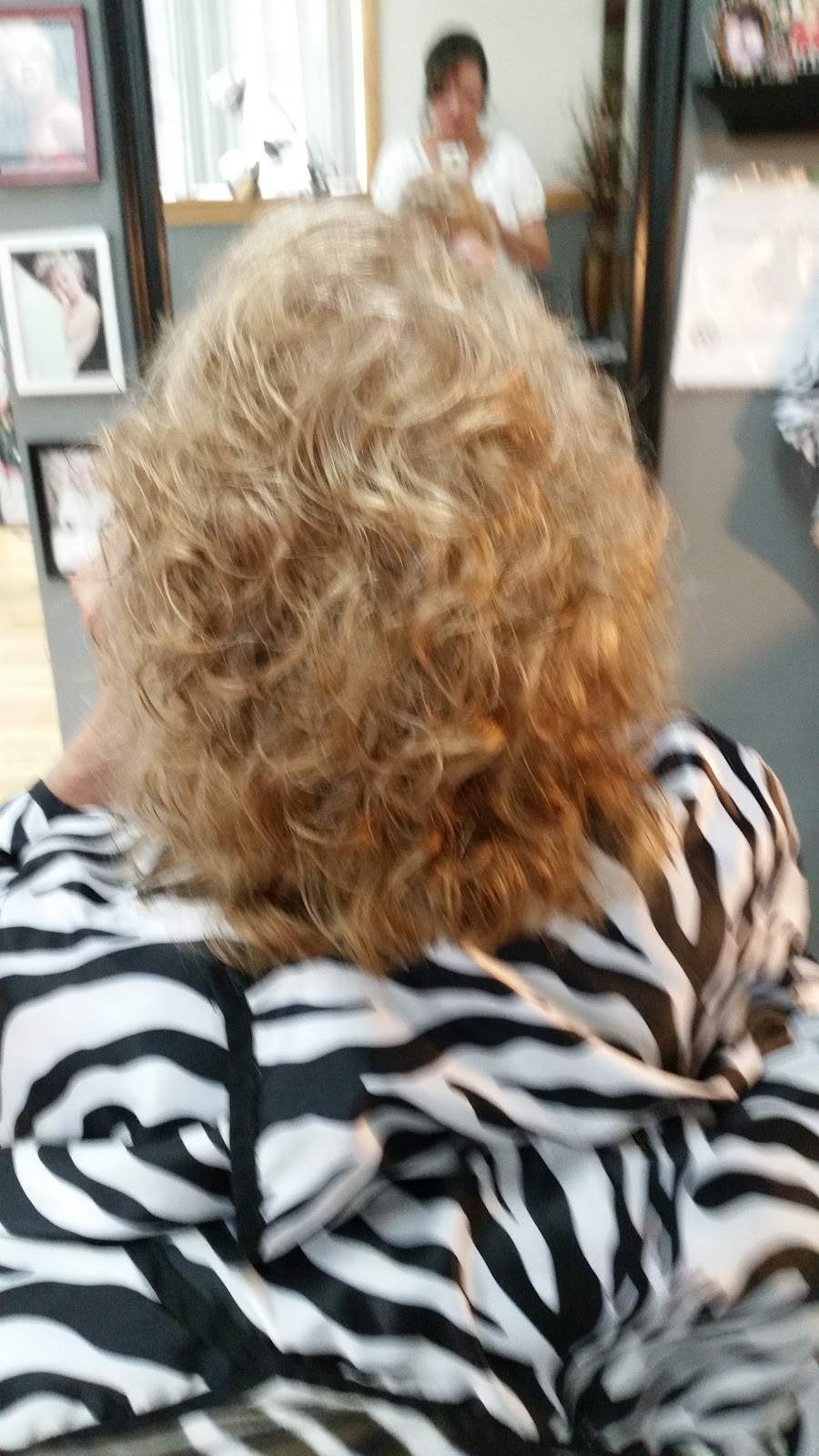 You're Special Hair Salon — photo 2