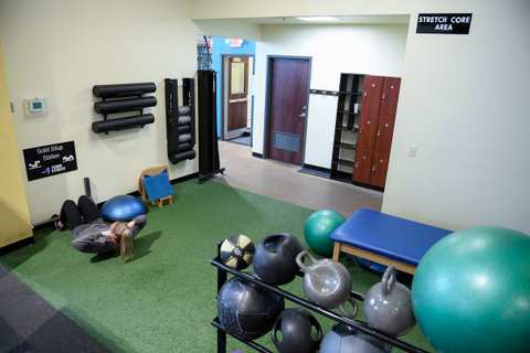 Form & Fitness Health Club — photo 4