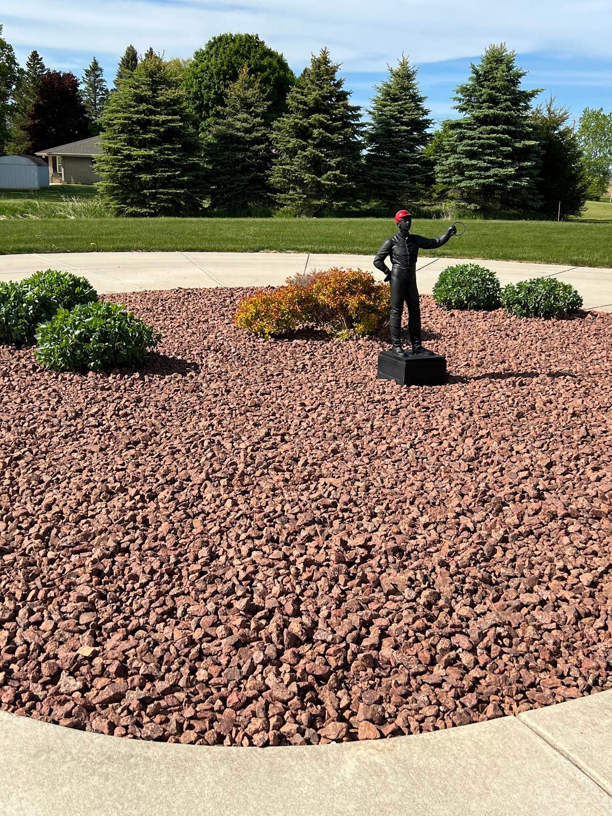 Ernisse Landscaping, LLC — photo 2