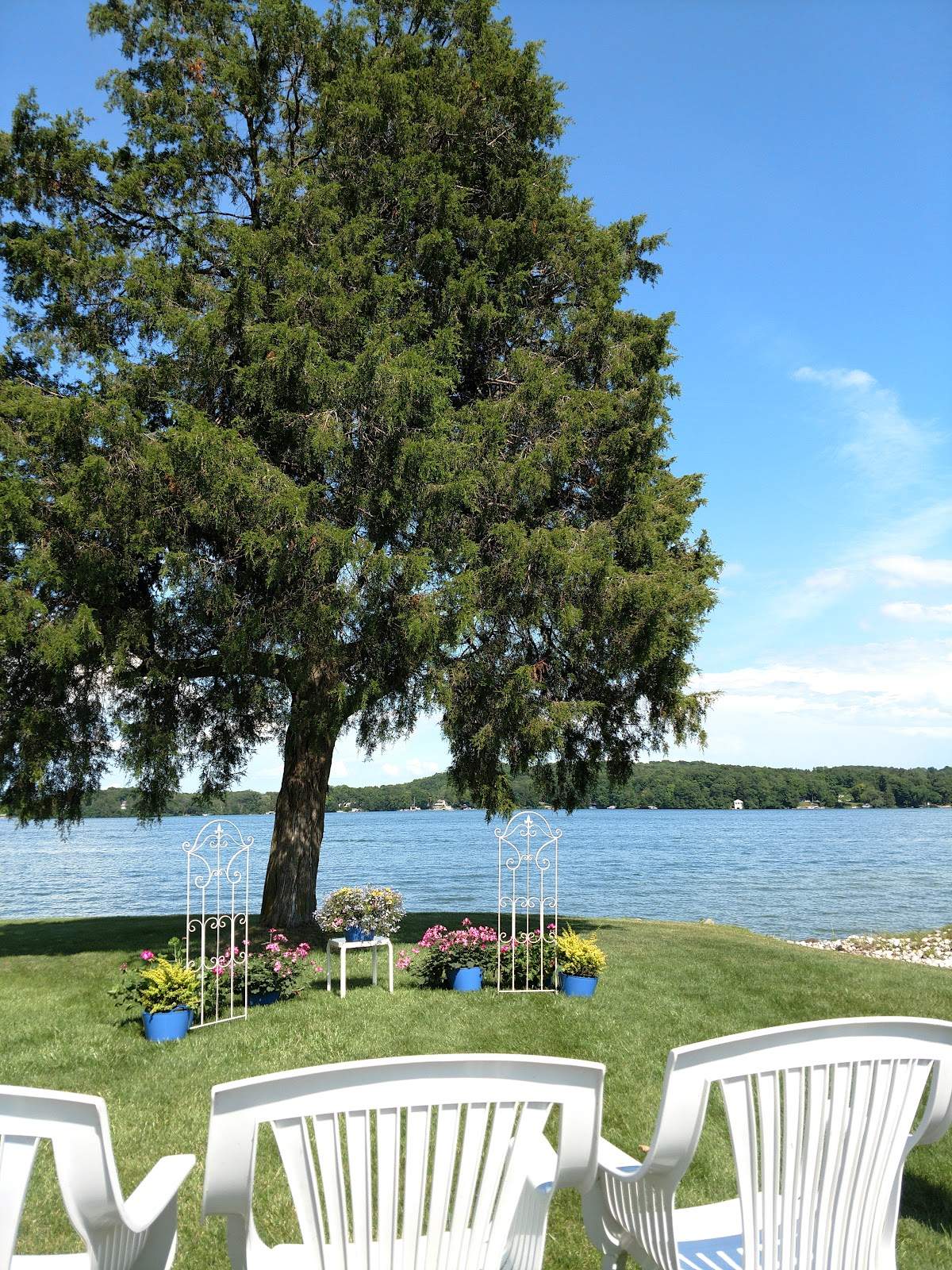 Cedar Lake Yacht Club — photo 4