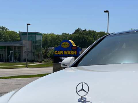 Roadrunner Express Car Wash — photo 5