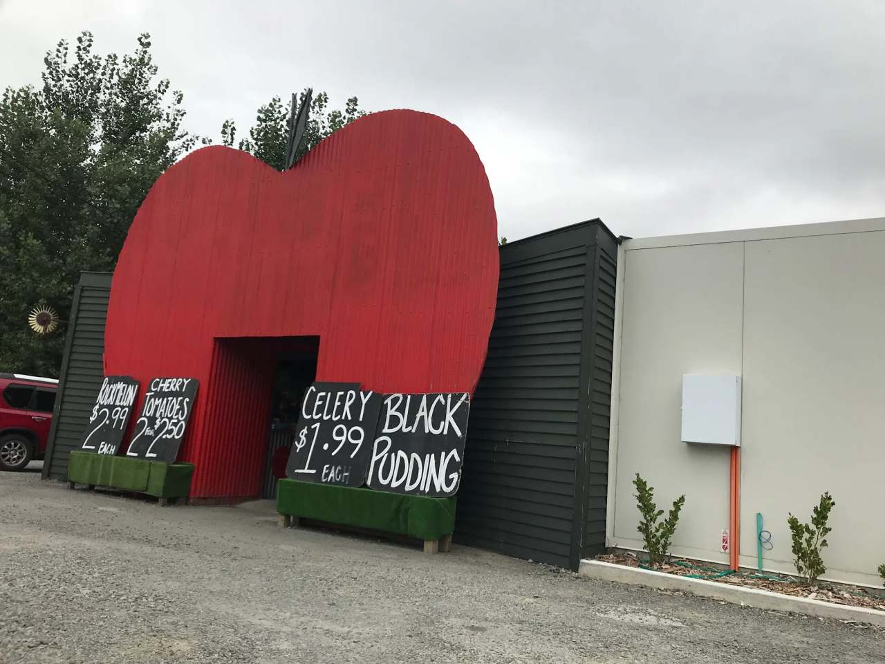 The Big Apple — photo 1