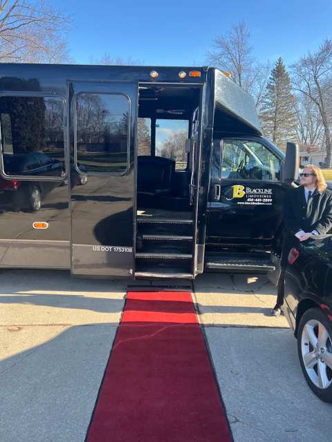 Blackline Limousines — photo 4