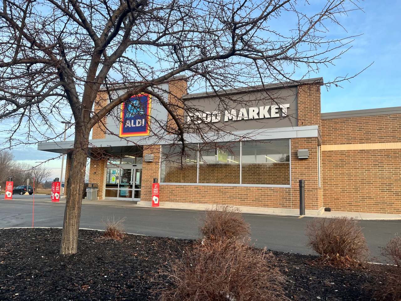 ALDI — photo 1