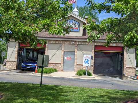 Winners Circle Car Wash — photo 2