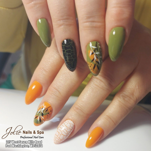 Jolie Nails & Spa — photo 4