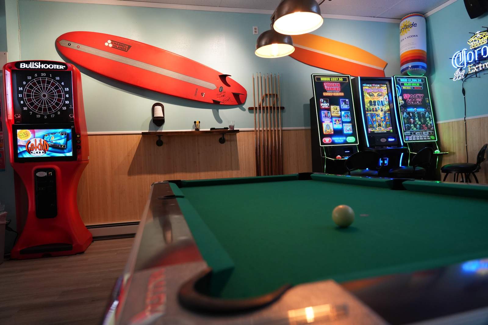 Casey Key Pub — photo 4
