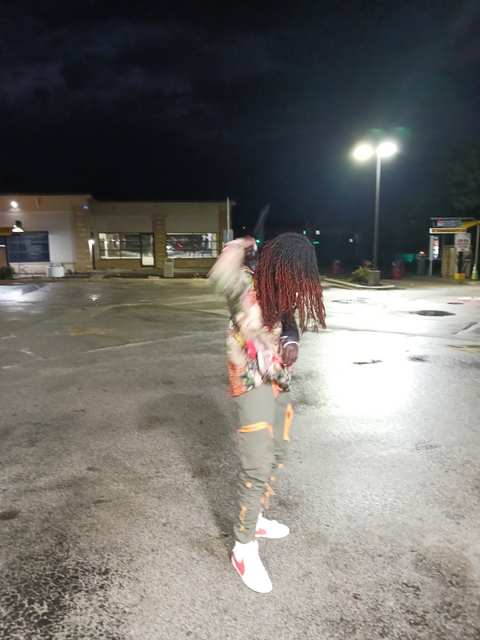 Gas Station — photo 4