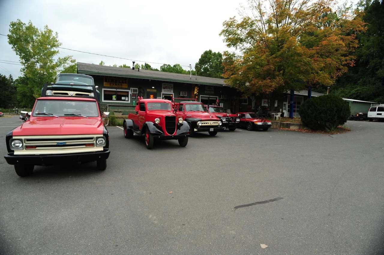 Murray Brothers Garage — photo 1