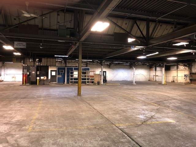 MilwaukeeWarehouse — photo 5