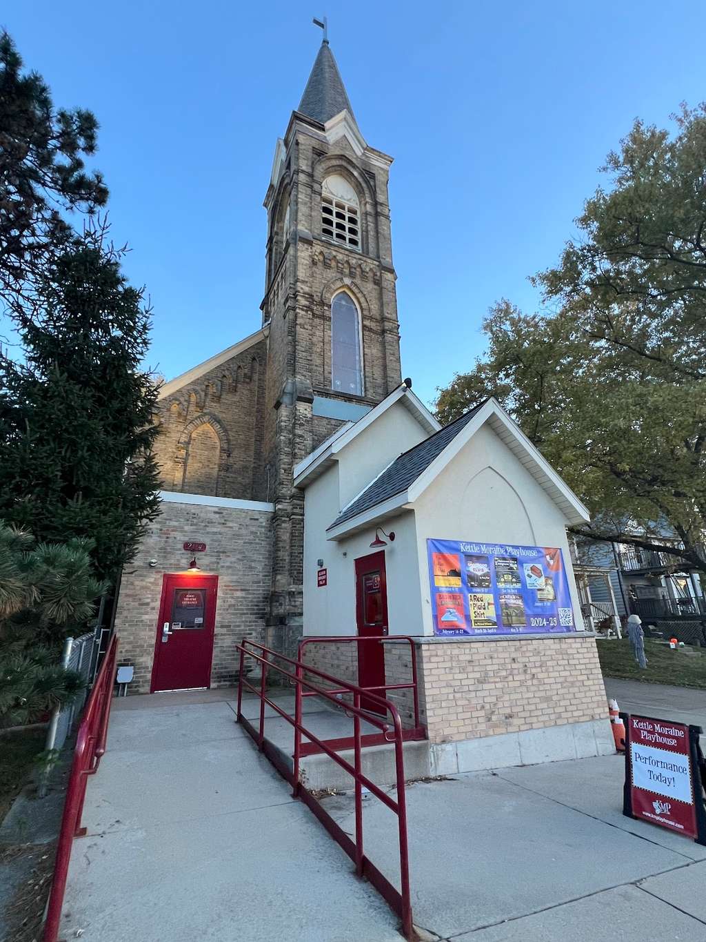 Kettle Moraine Playhouse