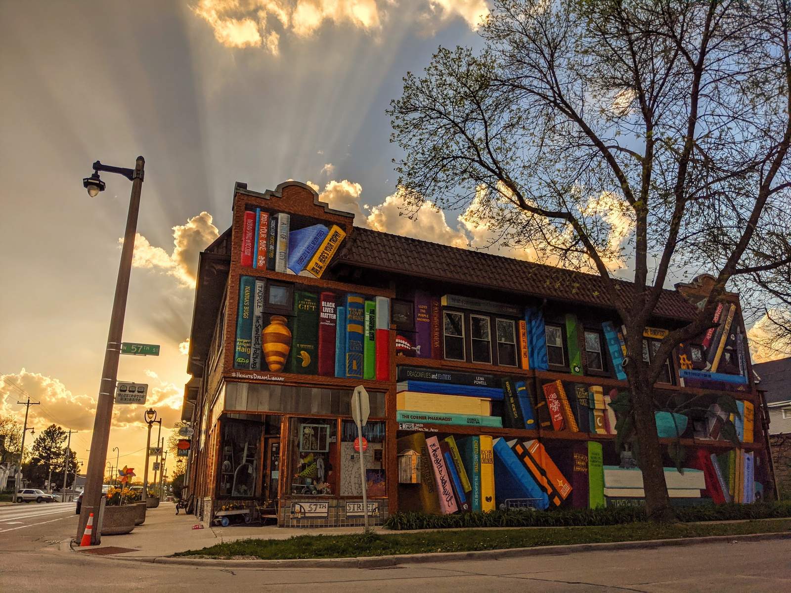 Rainbow Booksellers — photo 1