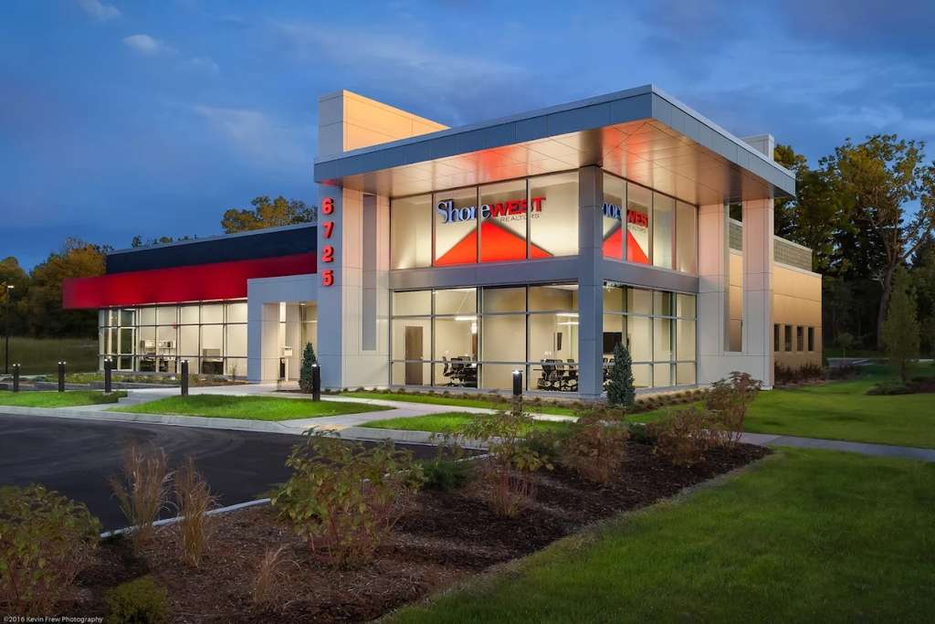 Kinan Sawar - Shorewest Realtors