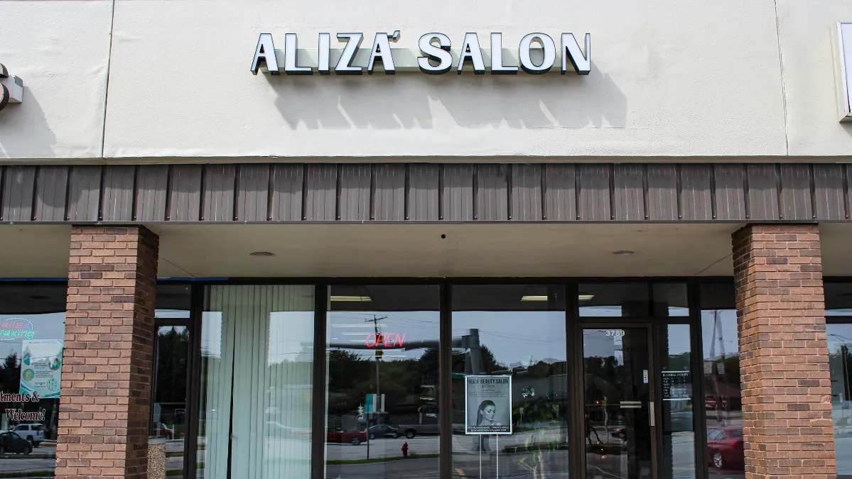 Aliza's Beauty Salon by Muniza — photo 1