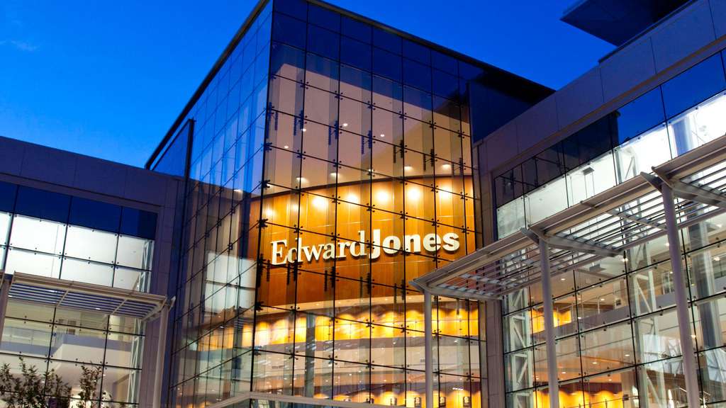 Edward Jones - Financial Advisor: Casey L Moneer