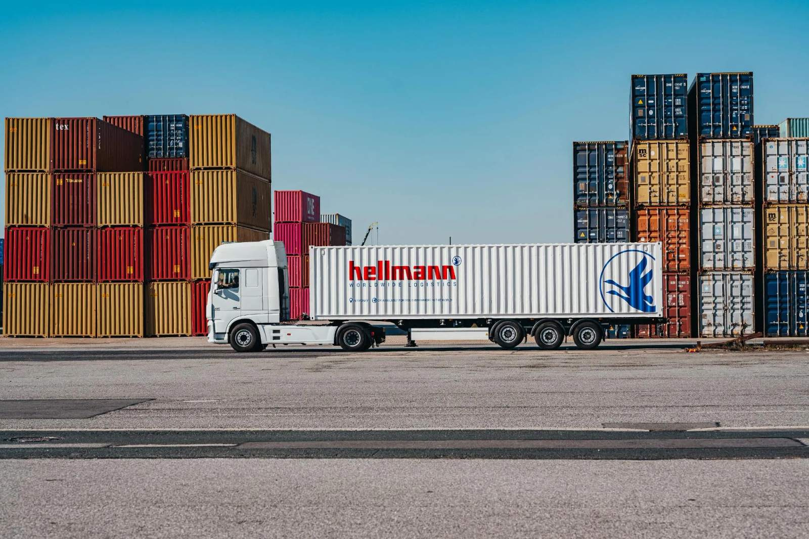 Hellmann Worldwide Logistics- Milwaukee, WI Division — photo 3