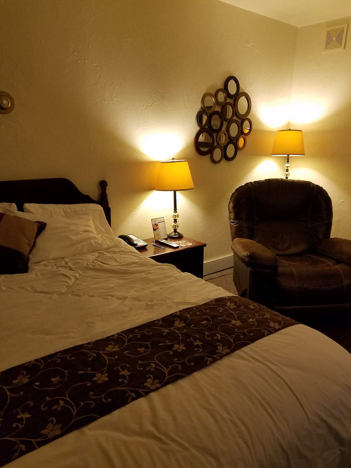 The Chalet Motel of Mequon — photo 7