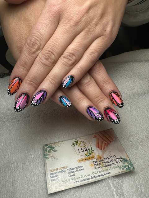 Linhz's Nail Salon — photo 3