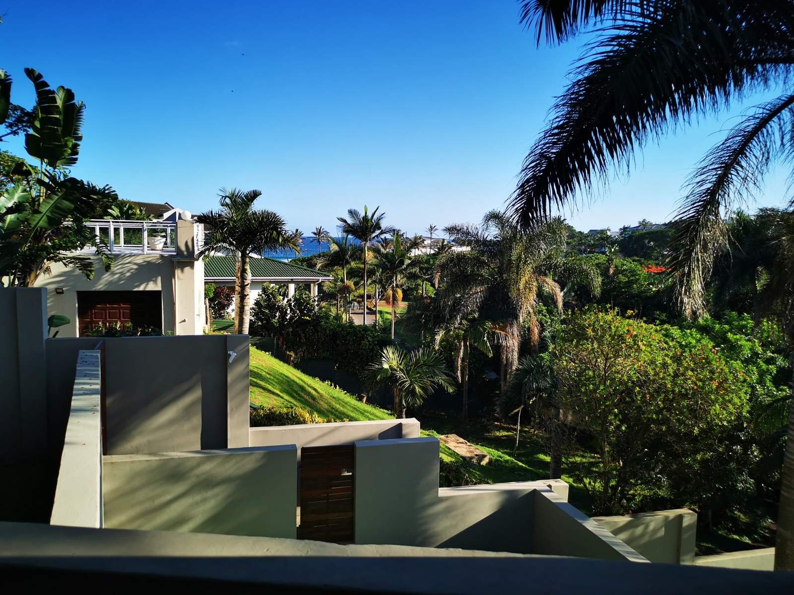 Coral Dreams & Sea-Side Spa — photo 1