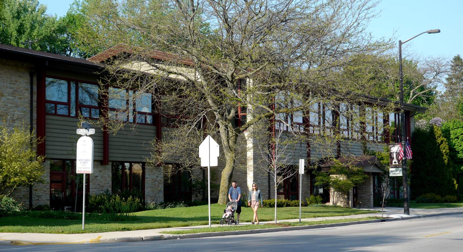 W.J. Niederkorn Library — photo 2