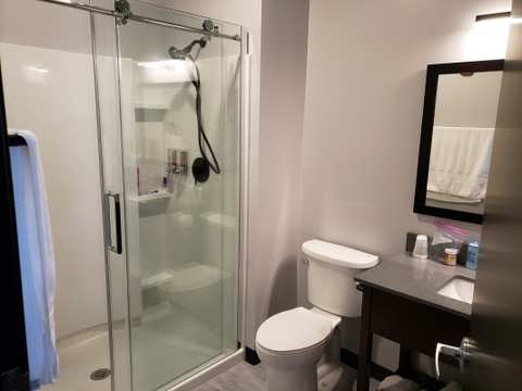 Watershed Hotel — photo 3