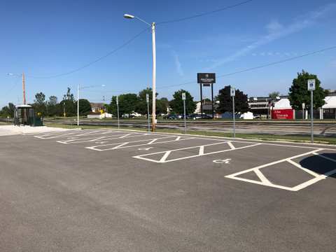 Port Washington Park & Ride — photo 5