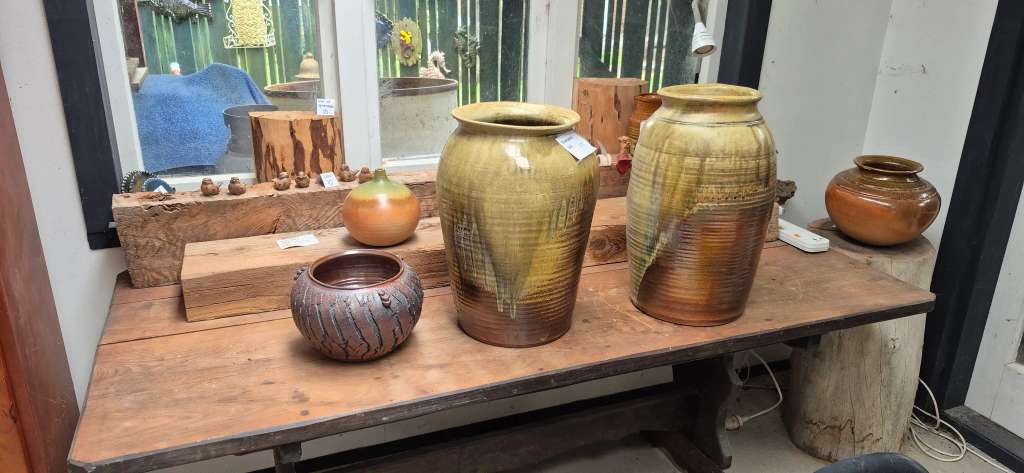 Turama Ahi (Firelight) Pottery Limited