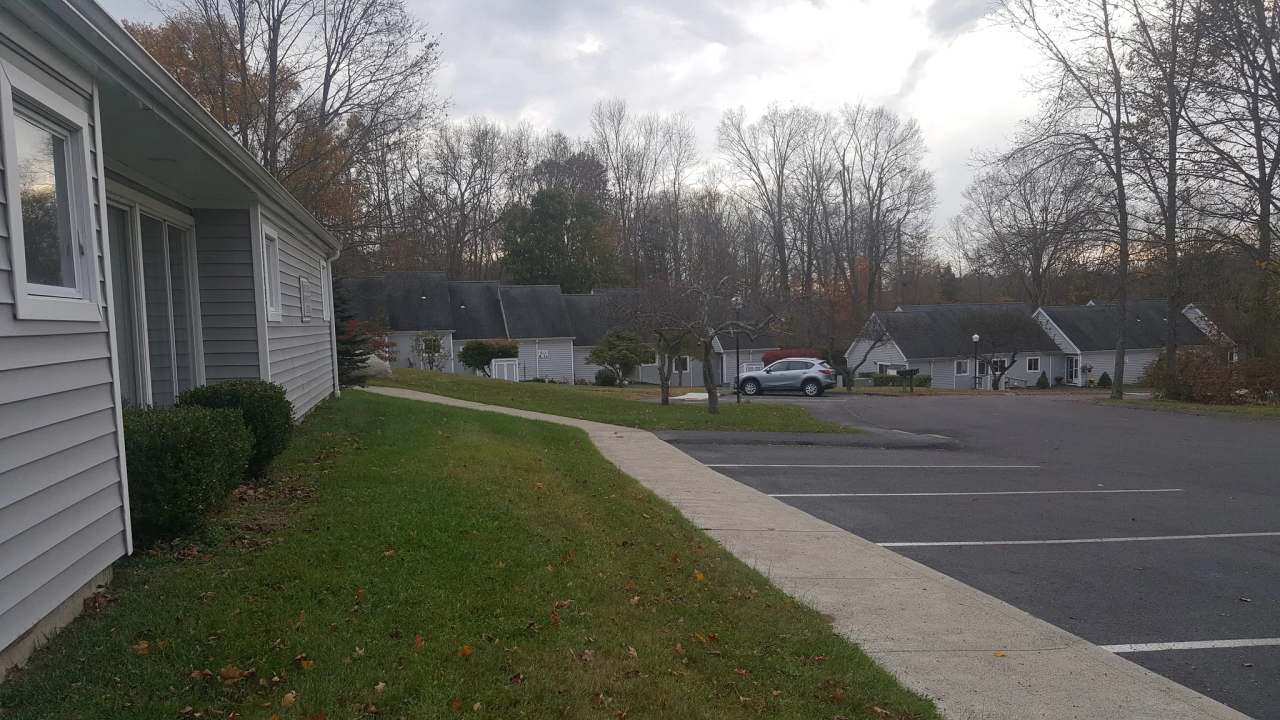 Spruce Bank Farm — photo 3