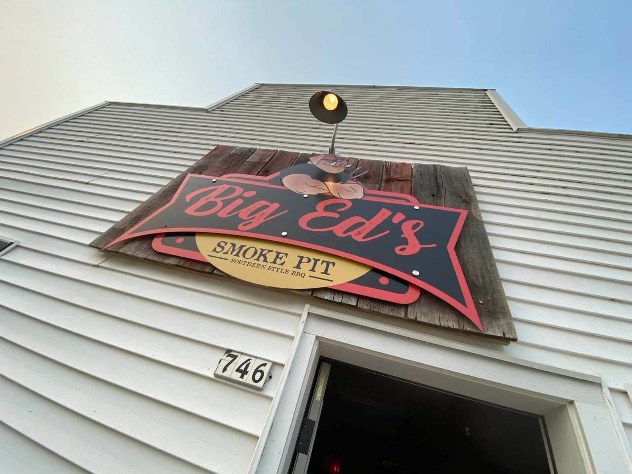 Big Ed's Smoke Pit(Catering only- no walkup service for 2024) — photo 1